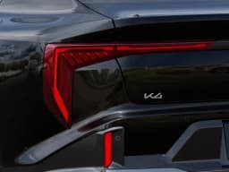 Kia K4 GT-Line Turbo Sedan 2026 — side view
