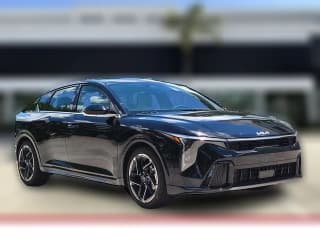Kia K4 GT-Line Sedan