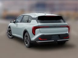Kia K4 Hatchback EX FWD 2026 — side view