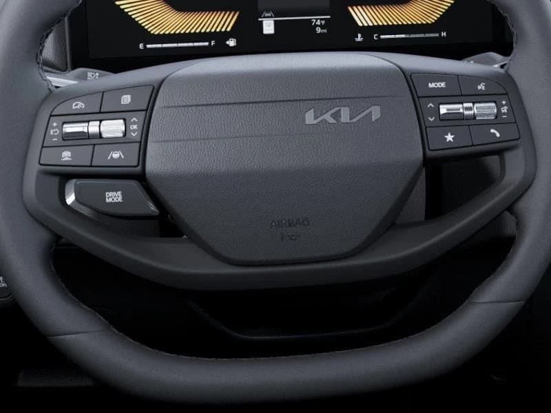 Kia K4 Hatchback EX FWD 2026 — side view