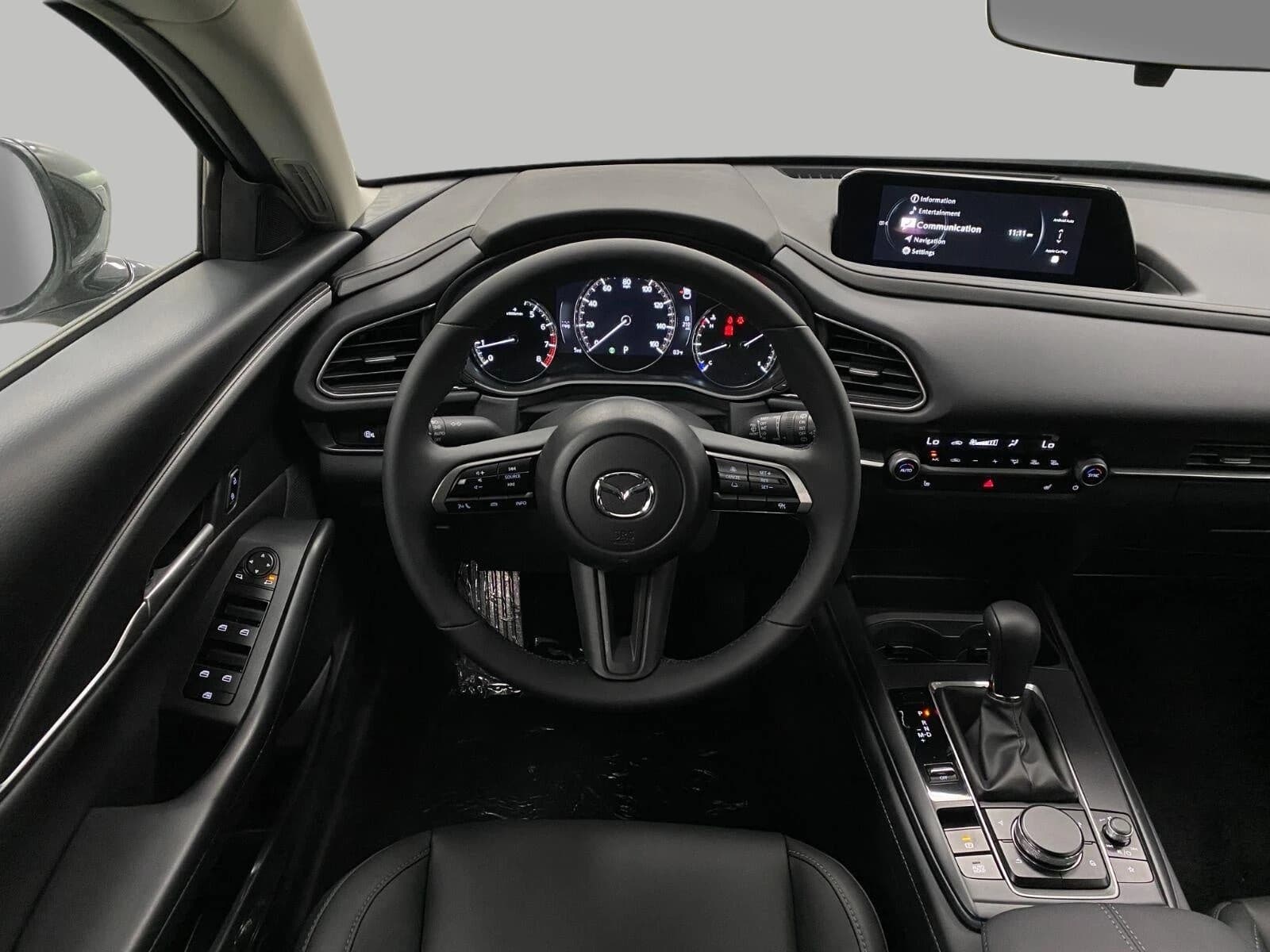 Mazda CX-30 2.5 S Select Sport AWD 2026 — side view