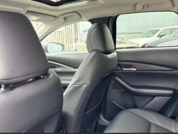 Mazda CX-30 2.5 S Preferred AWD 2026 — side view