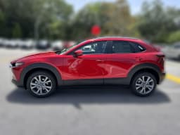 Mazda CX-30 2.5 S Preferred AWD 2026 — side view