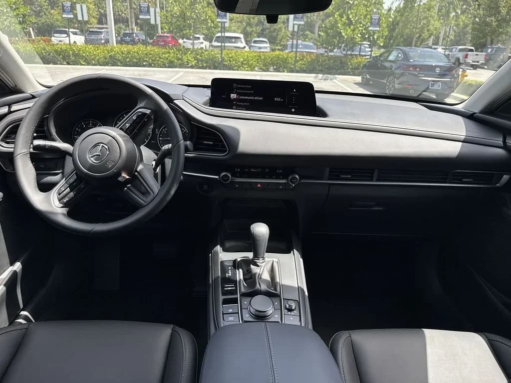 Mazda CX-30 2.5 S Preferred AWD 2026 — side view