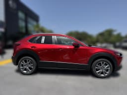 Mazda CX-30 2.5 S Preferred AWD 2026 — side view
