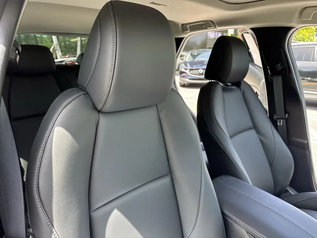 Mazda CX-30 2.5 S Preferred AWD 2026 — side view