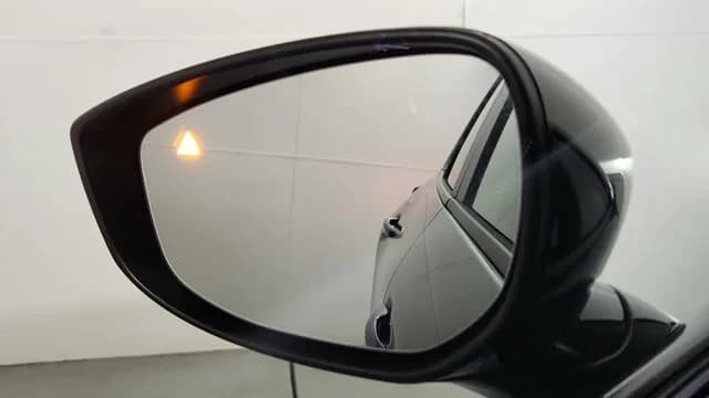 Mazda CX-30 2.5 Turbo Aire Edition AWD 2026 — side view