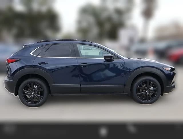 Mazda CX-30 2.5 Turbo Premium Plus AWD 2026 — side view