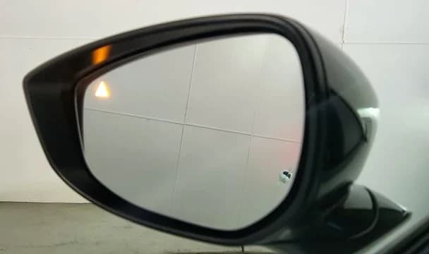 Mazda CX-30 2.5 S Aire Edition AWD 2026 — side view