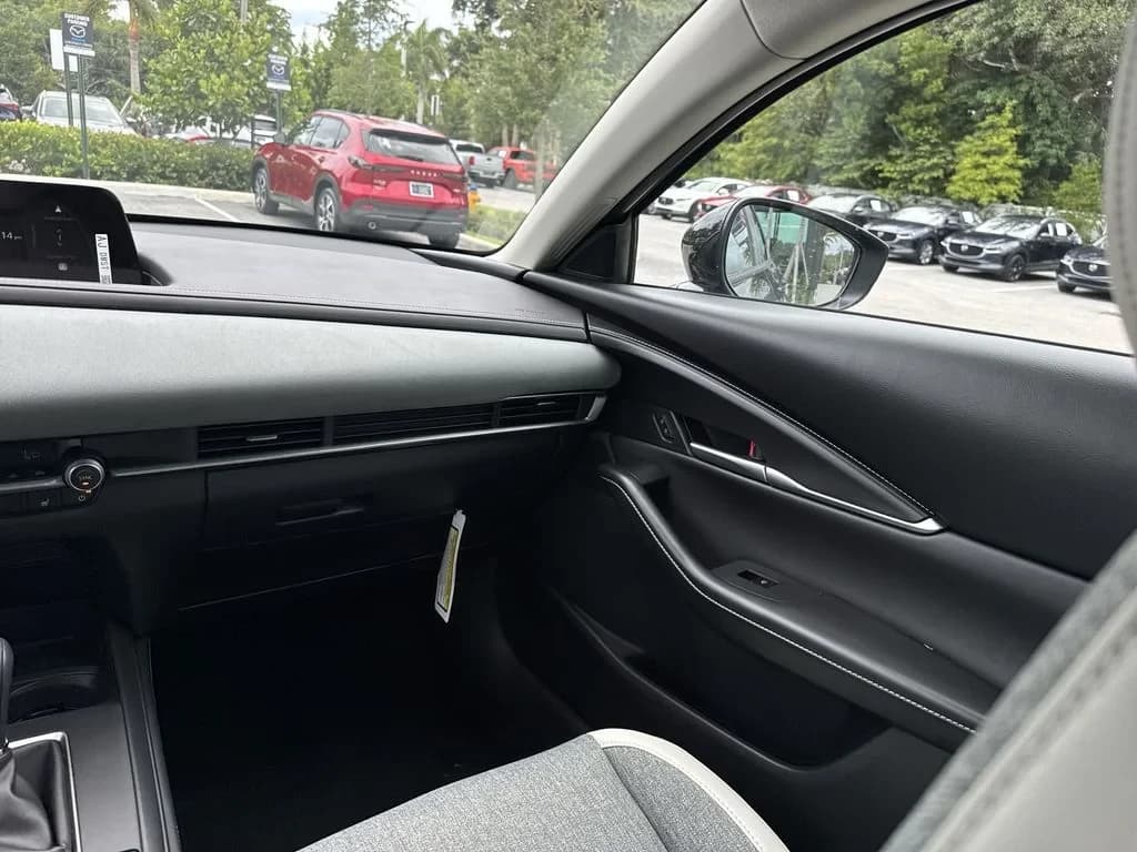 Mazda CX-30 2.5 S Aire Edition AWD 2026 — side view