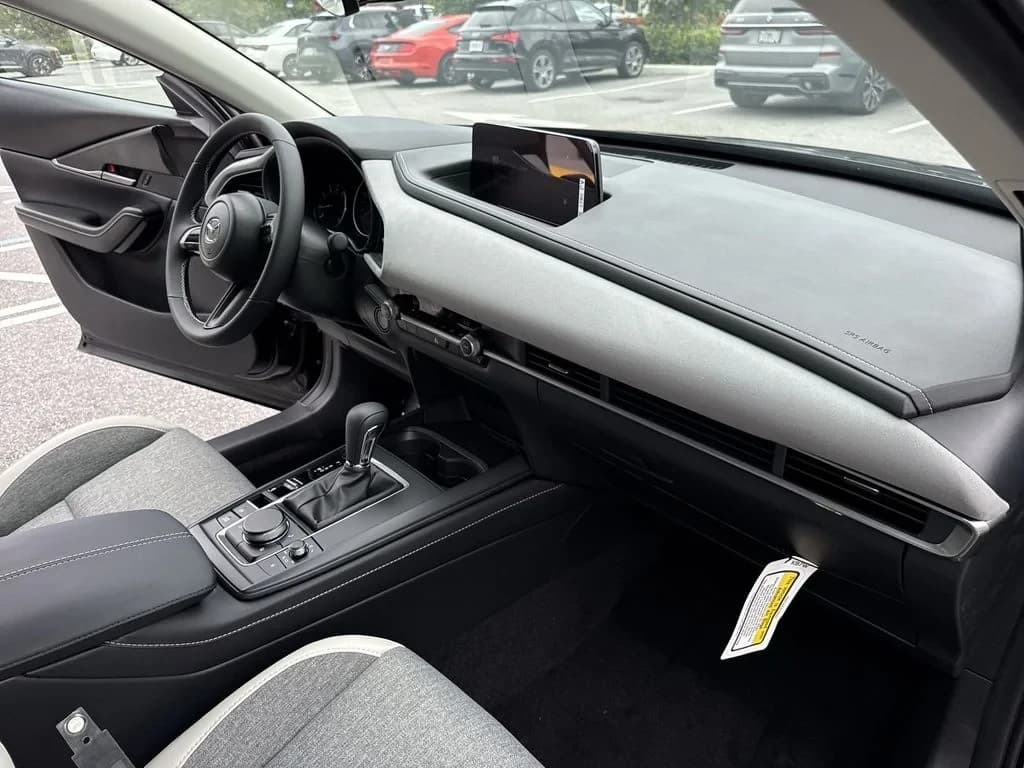 Mazda CX-30 2.5 S Aire Edition AWD 2026 — side view