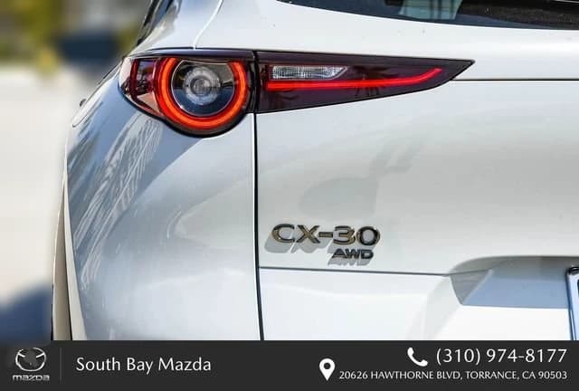 Mazda CX-30 2.5 Turbo Aire Edition AWD 2026 — side view