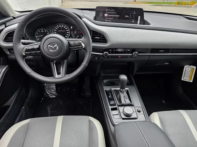 Mazda CX-30 2.5 Turbo Aire Edition AWD 2026 — side view