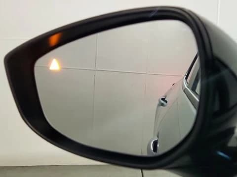 Mazda CX-30 2.5 Turbo Aire Edition AWD 2026 — side view