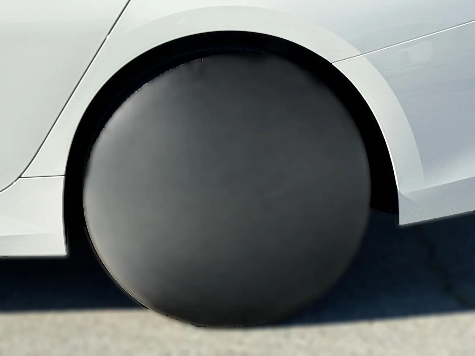 BMW 3 Series 330i NA Sedan 2026 — side view