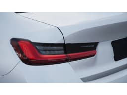 BMW 3 Series 330i NA Sedan 2026 — side view