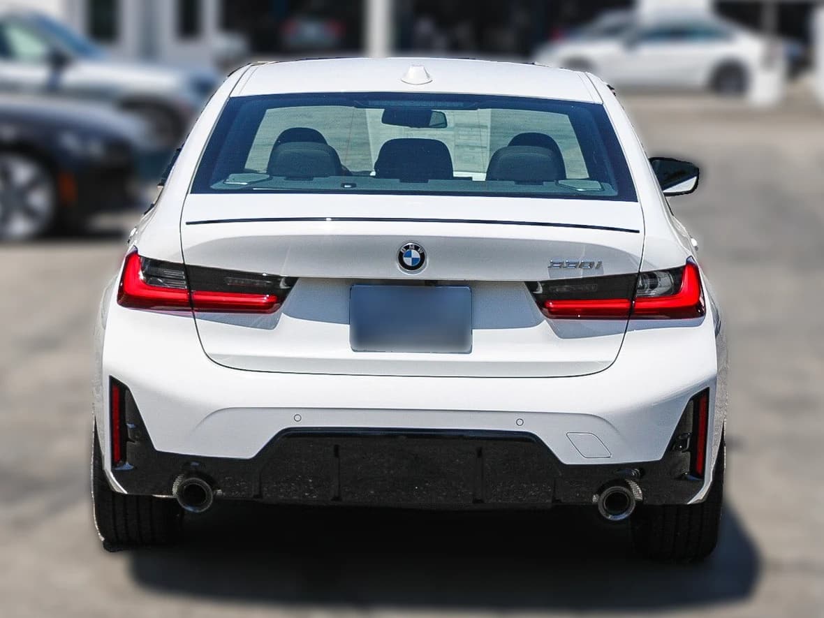 BMW 3 Series 330i NA Sedan 2026 — side view