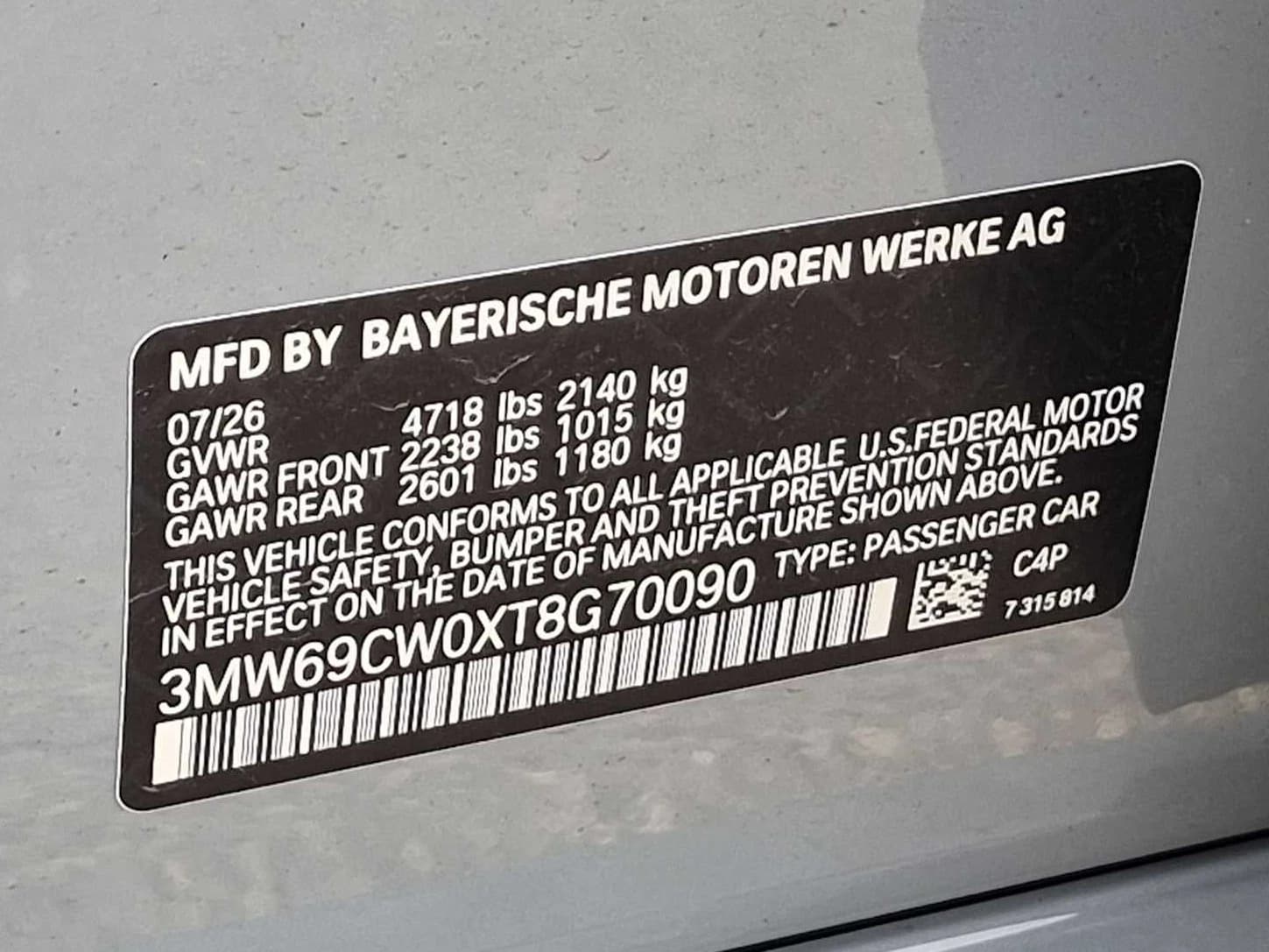 BMW 3 Series 330i NA Sedan 2026 — side view