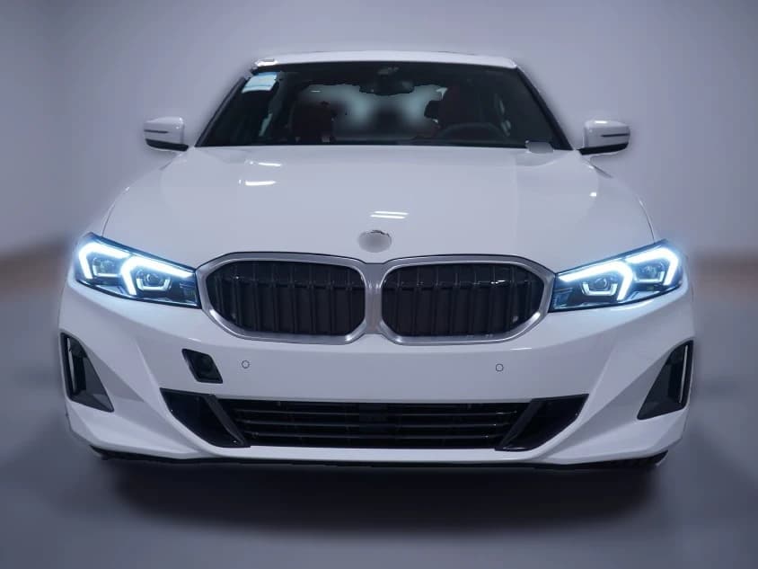 BMW 3 Series 330i NA Sedan 2026 — side view