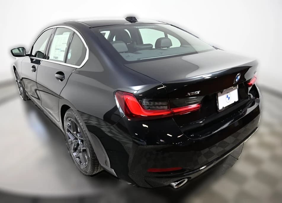 BMW 3 Series 330i NA xDrive Sedan 2026 — side view