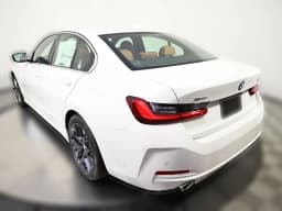 BMW 3 Series 330i NA xDrive Sedan 2026 — side view