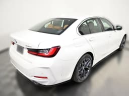 BMW 3 Series 330i NA xDrive Sedan 2026 — side view