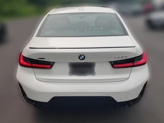 BMW 3 Series 330i NA xDrive Sedan 2026 — side view
