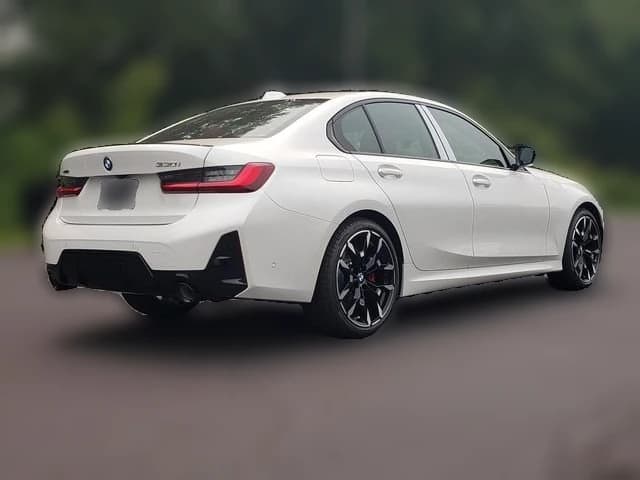 BMW 3 Series 330i NA xDrive Sedan 2026 — side view