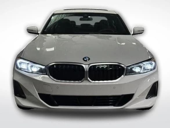 BMW 3 Series 330i NA xDrive Sedan 2026 — side view