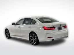 BMW 3 Series 330i NA xDrive Sedan 2026 — side view
