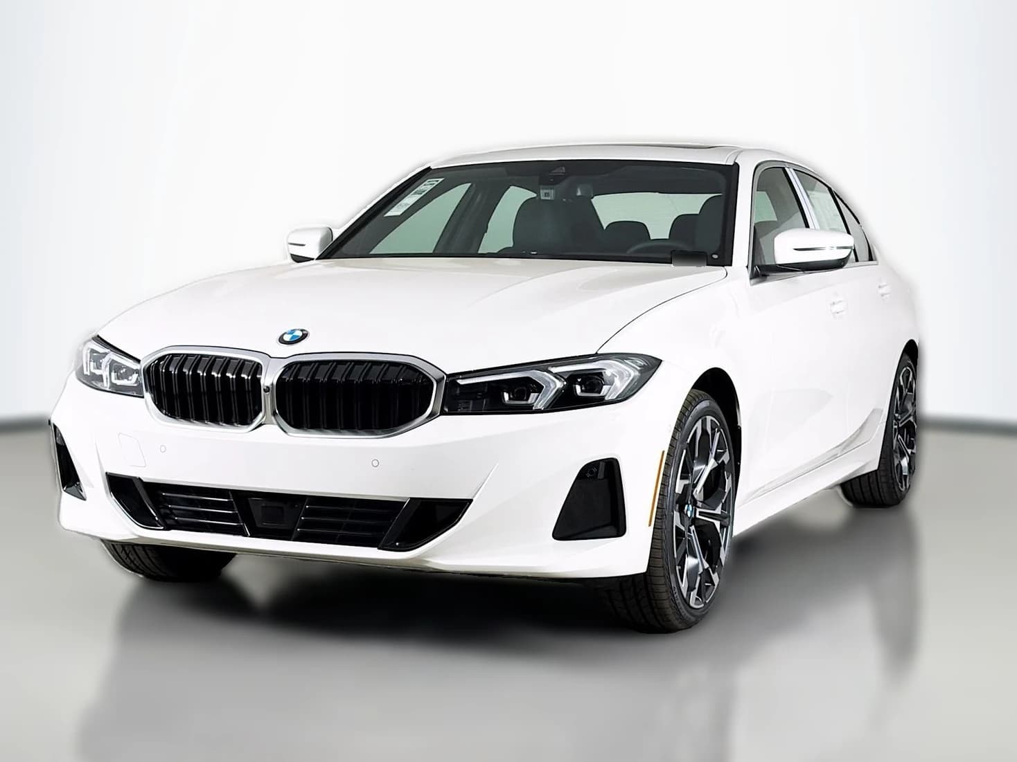 BMW 3 Series 330i NA xDrive Sedan 2026 — side view