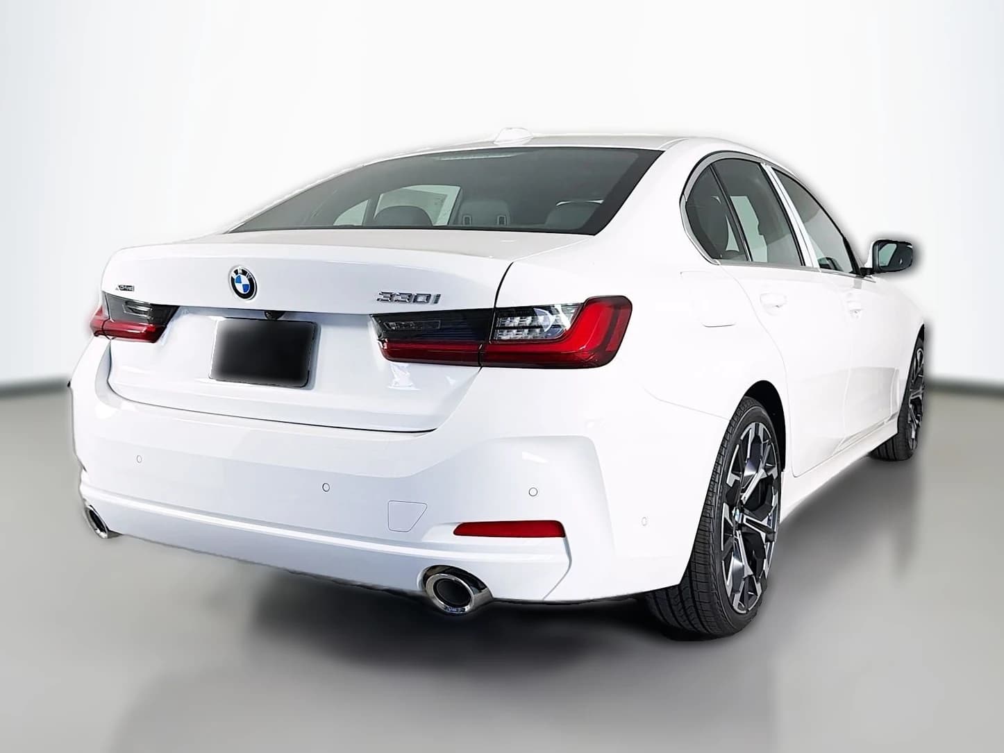 BMW 3 Series 330i NA xDrive Sedan 2026 — side view