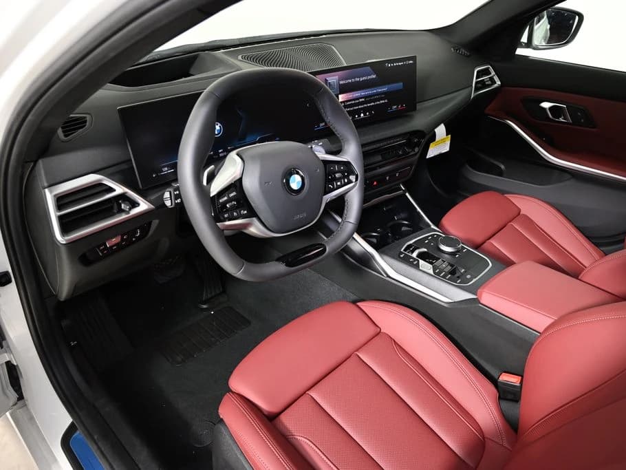 BMW 3 Series 330i NA xDrive Sedan 2026 — side view