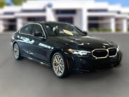 BMW 3 Series 330i NA xDrive Sedan 2026 — side view