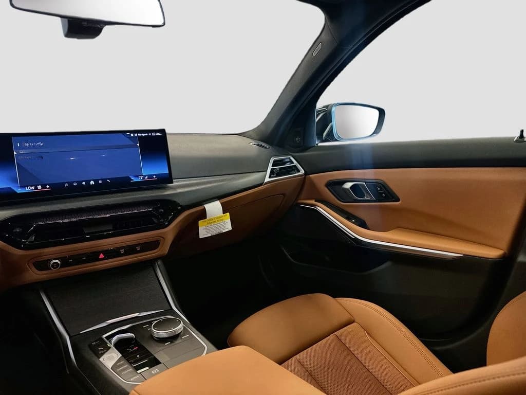 BMW 3 Series 330i NA xDrive Sedan 2026 — side view