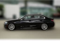 BMW 3 Series 330i NA xDrive Sedan 2026 — side view