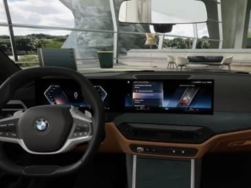 BMW 3 Series 330i NA xDrive Sedan 2026 — side view