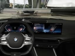 BMW 3 Series 330i NA xDrive Sedan 2026 — side view