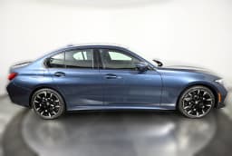 BMW 3 Series 330i NA xDrive Sedan 2026 — side view