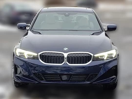 BMW 3 Series 330i NA xDrive Sedan 2026 — side view