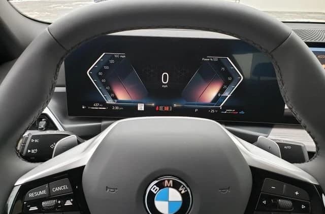 BMW 3 Series 330i NA xDrive Sedan 2026 — side view