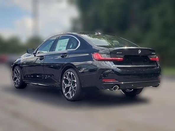 BMW 3 Series 330i NA xDrive Sedan 2026 — side view
