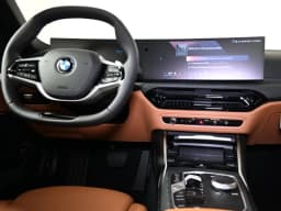 BMW 3 Series 330i NA xDrive Sedan 2026 — side view