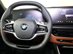 BMW 3 Series 330i NA xDrive Sedan 2026 — side view