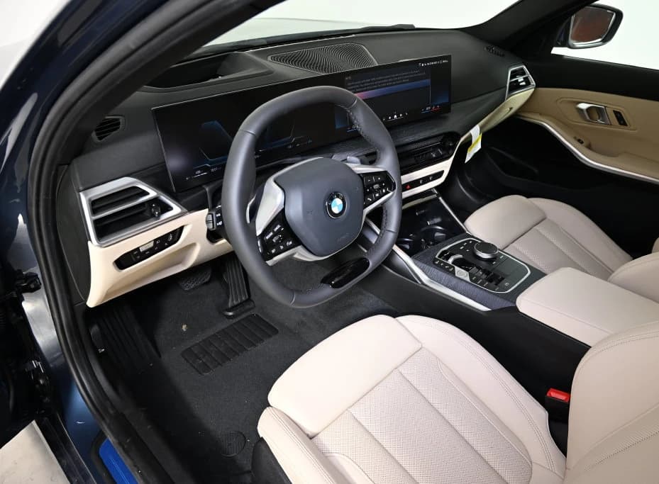 BMW 3 Series 330i NA xDrive Sedan 2026 — side view