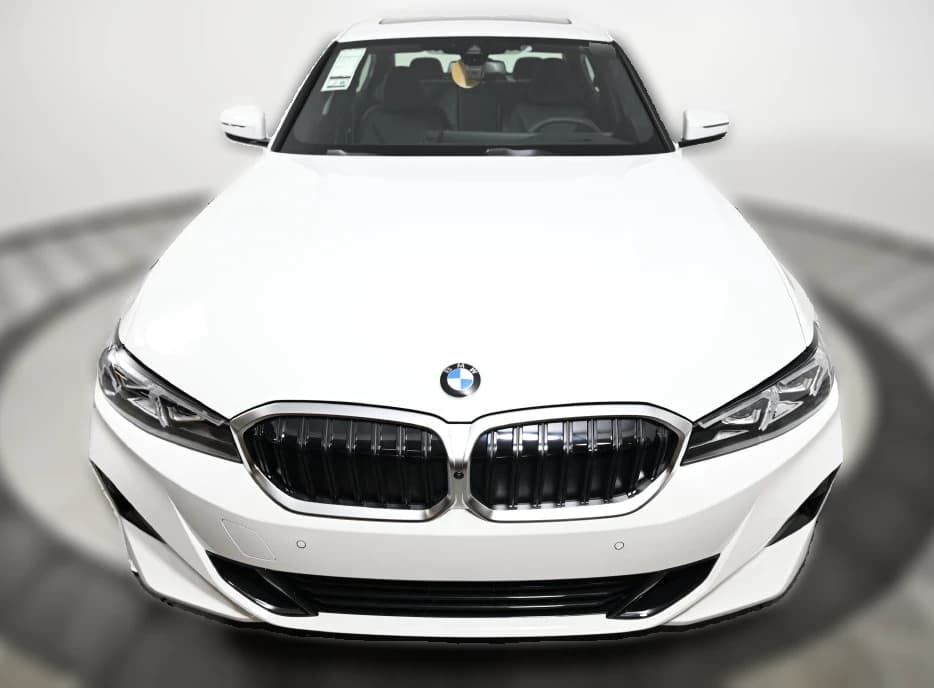 BMW 3 Series 330i NA xDrive Sedan 2026 — side view