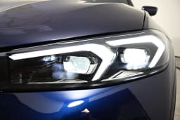 BMW 3 Series 330i NA xDrive Sedan 2026 — side view