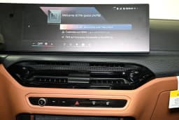 BMW 3 Series 330i NA xDrive Sedan 2026 — side view