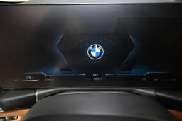 BMW 3 Series 330i NA xDrive Sedan 2026 — side view