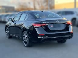 Nissan Sentra SV CVT 2025 — side view